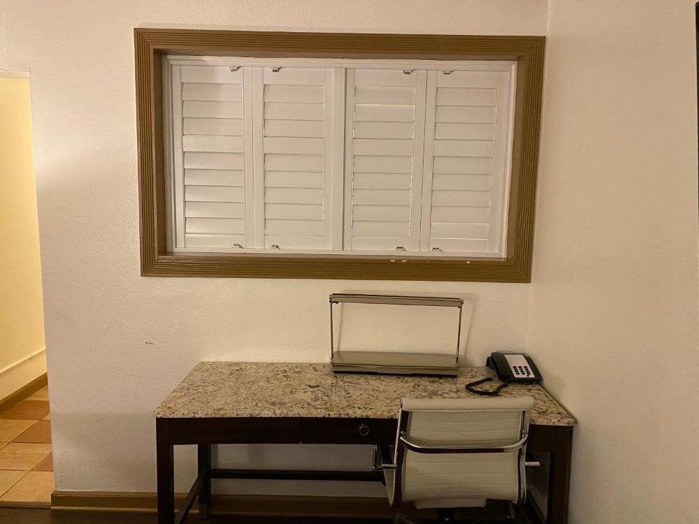 King Room at Westwind Lodge, photo 2
